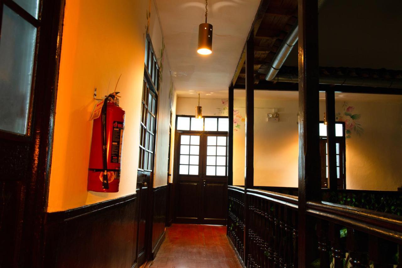 Bed and Breakfast Tiyana House Cuzco Esterno foto